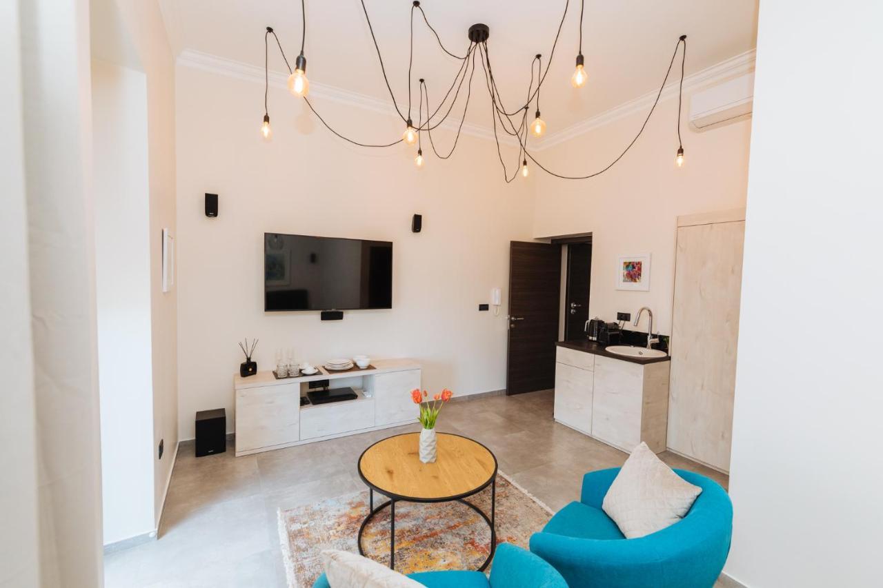 City Harbour Deluxe Suites Zadar Exterior photo