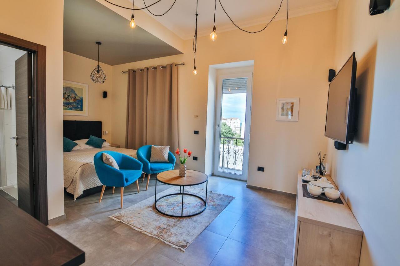 City Harbour Deluxe Suites Zadar Exterior photo